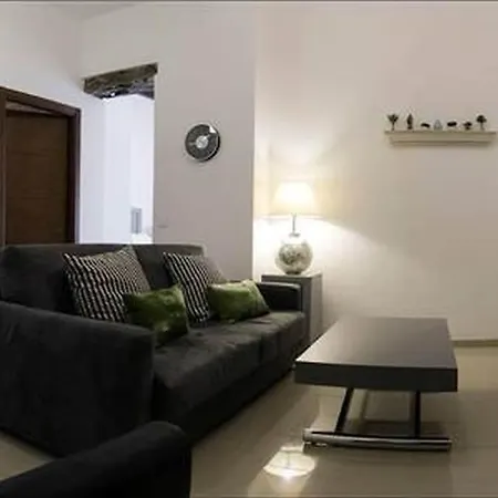 - Plaza Nueva Daire Sevilla